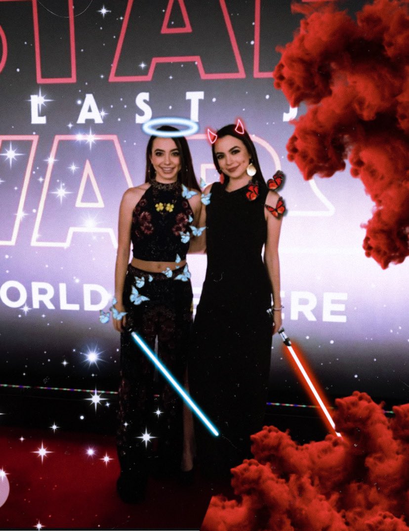 awsummerrell's tweet image. Well....... I tried😂 @MerrellTwins    -a