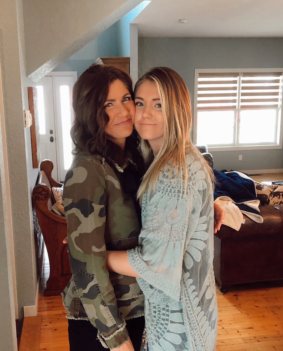 KennedyNoem's tweet photo. There’s no one quite like you, @govkristinoem! Happy Mother’s Day 😘 https://t.co/87caLlLy28