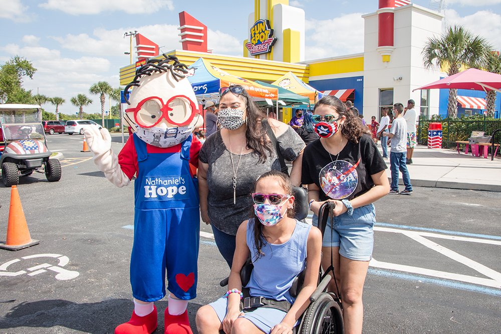 NathanielsHope's tweet photo. Happy Mother’s Day! Share your favorite photos of you and your kids or you and your mom!
#mothersday #moms #vipkids https://t.co/a27w2BLkaU