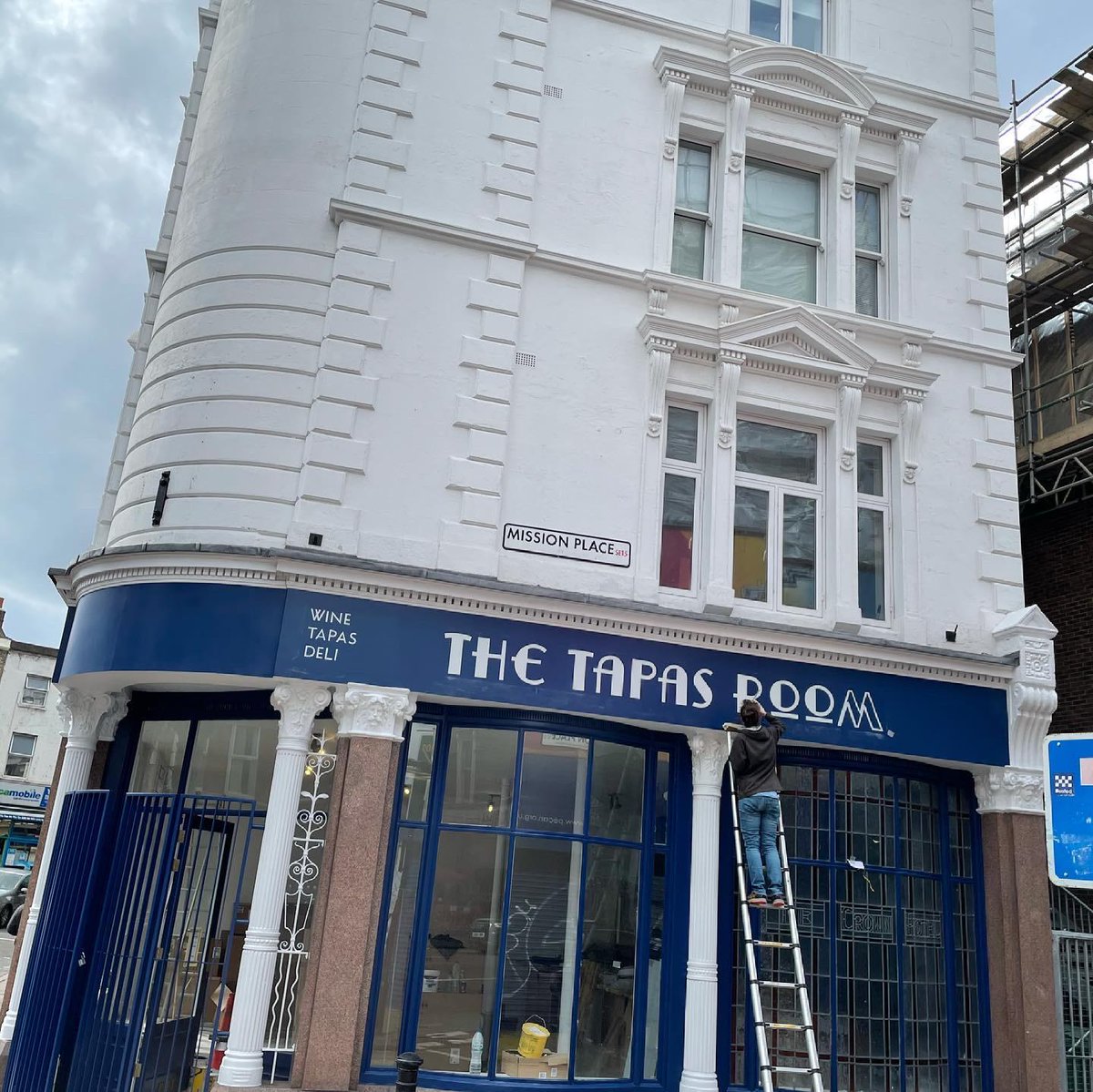 Paul Belcher tweet media