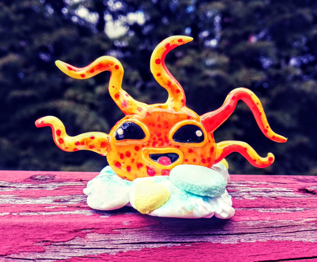 essence_elegant's tweet image. &quot;I got sunshine, on a cloudy day!&quot; ☀☁
Meet Mister Sunshine. A happy go lucky guy, he is ready to brighten up your home! 
😍