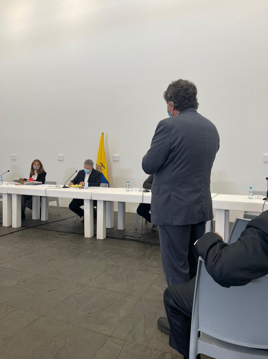 Marcos Peckel tweet media