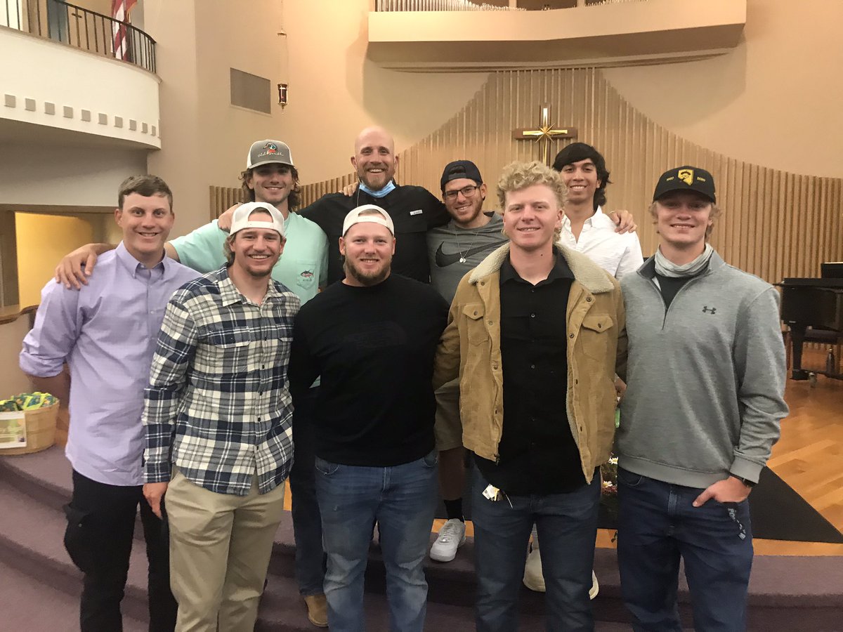 coachpastornick's tweet photo. Thank you for coming today. Baseball families run deep! Coaches and players it was an awesome morning. @KWUBaseball @DawgDubb https://t.co/y8crgY2BSU