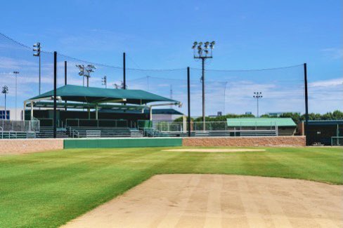 Alexvo624's tweet photo. I am excited to announce that I will be continuing my athletic and academic career at the University of Texas at Dallas. I’d like to thank god, my coaches, teammates, and especially my parents for helping me get to the place where I am today. Go Comets! @UTDBaseball @KHS_Baseball https://t.co/73s4gVrdC6