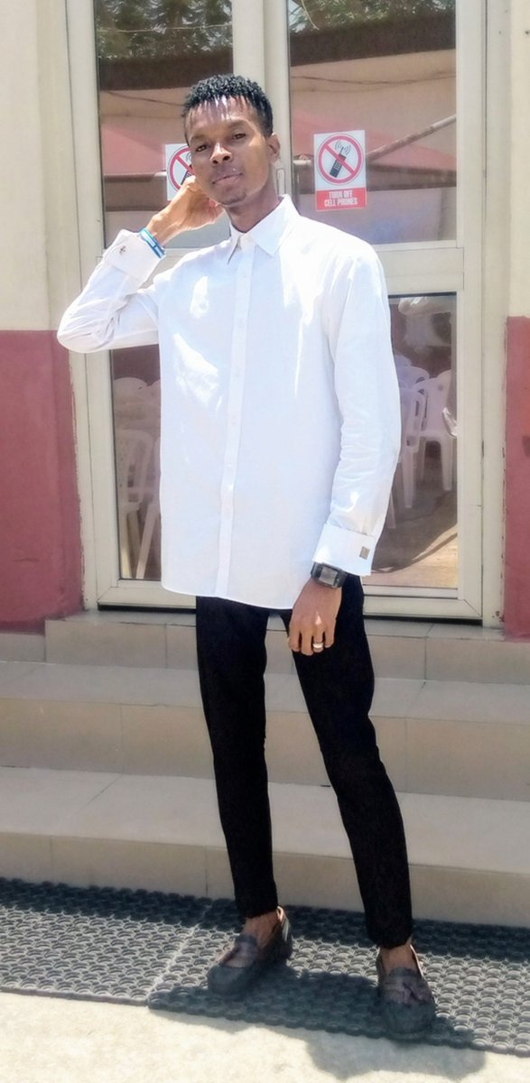 HopesonwHeight's tweet photo. To be a Fine baby
God's glory issa necessary
.
My life has been amazing.
I don't look 23 but I'm over 25
All I see is God in my Race
#GRACE
#May9 @Birthdaysng
#HappyBirthdayToMe
#Hopeson #wHeight https://t.co/ZiGNPk21Lx