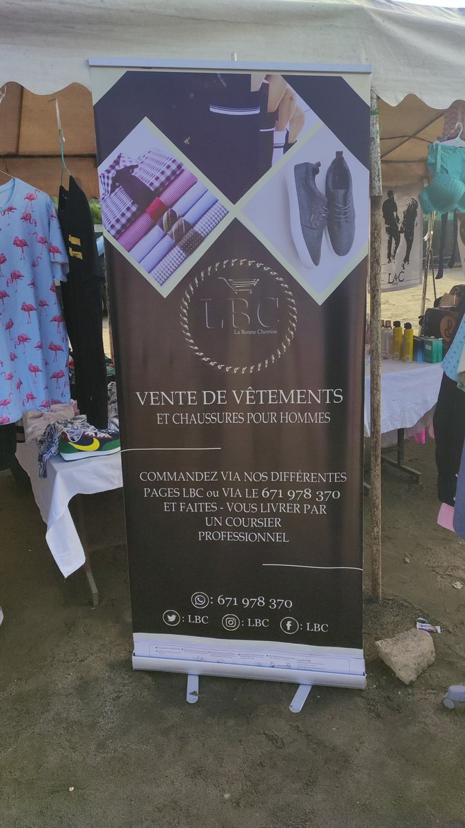 ALaiNbAgO's tweet photo. #NowEvent au stade Soppo Priso pour soutenir les twittos @LetCClothing et @LBC__ https://t.co/DfXQPtcGcQ