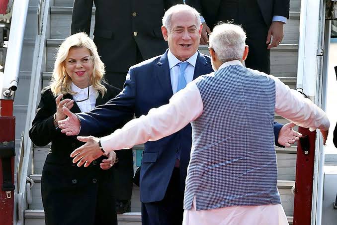 Chandra_M_Singh's tweet photo. @RaviRanjanIn @ZksAmit Yes, India Stand with @Israel 🇮🇱🇮🇳
#IndiaStandsWithIsrael #WeStandWithIsrael #हमारा_दोस्त_इजराइल https://t.co/cHjJfzWXtD
