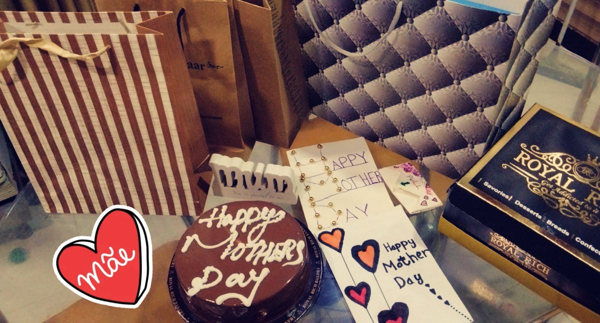 SabaHabib13's tweet photo. Happy Mother's Day to all the moms out there ❤️ https://t.co/5vVqA5iht0