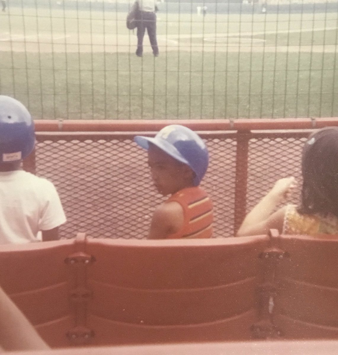 boomerjr_nft's tweet photo. lil Boomer front row seat at Brewers Stadium😂
#1970sports #RedSox #brewers #Yankees #royals #NFTCommunity #nftsportscollection #frontrowview #BaseBall #NFTartists #nft #sportscollection #sportsmemorabilia #retro #baseballcommunity #georgeboomerscott #nftart #rariblecom https://t.co/rdeCNQ2s3n