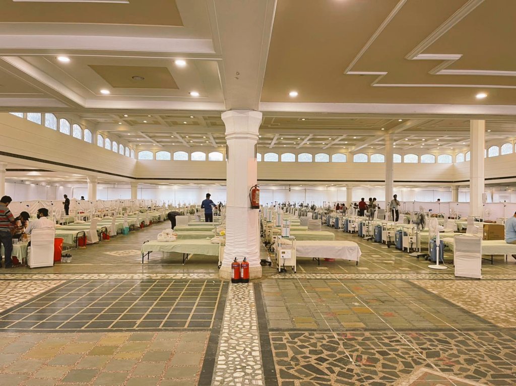 Gurdwara Sri Rakabganj Sahib will be functional from tomorrow 2 pm onwards with 400 Oxygen beds.
#Delhi 
AMPLIFY.