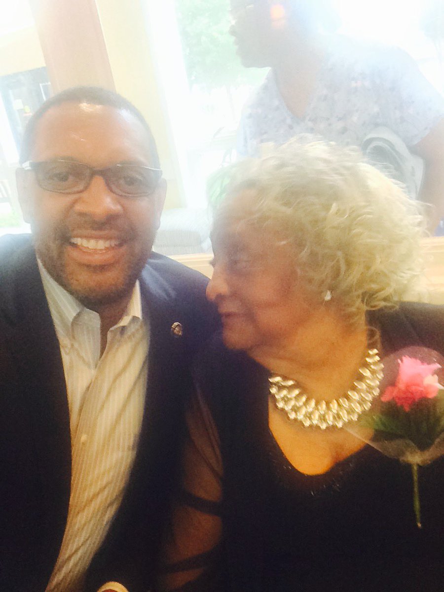 Vernon Jones tweet media