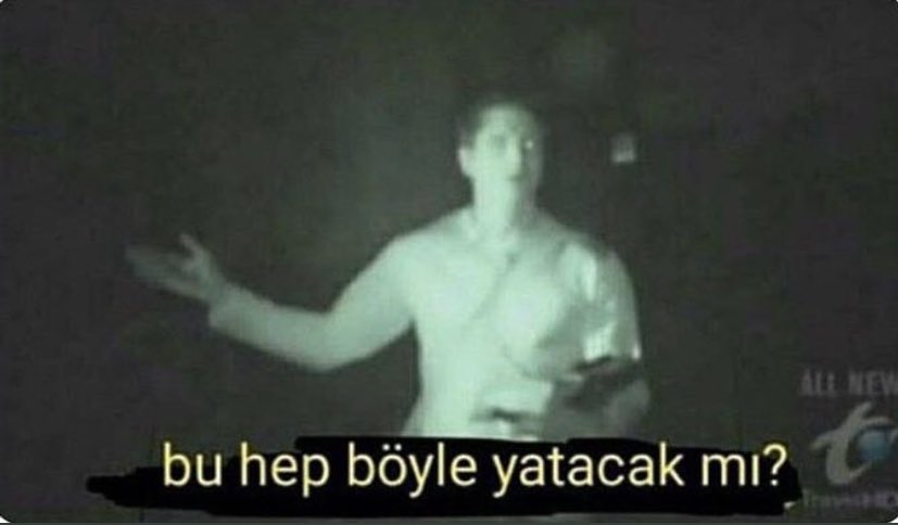 yaralianka's tweet photo. Ben ev temizliği yaparken abim hiç bişey yapmamıştır ve o sırada dedeme şikayet ediyorumdur . 😂 #abiler 🤦♀️ https://t.co/IVCL1XFGVN