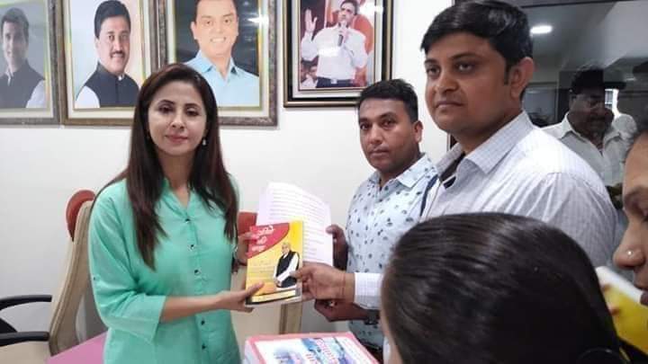 NawabOfSelf's tweet photo. 𝐅𝐫𝐞𝐞 𝐅𝐫𝐞𝐞
आज ही आर्डर करें जी बिल्कुल नि :शुल्क है कोई चार्ज नहीं लगेगा घर बैठे प्राप्त कर सकते हो....
बस आपको क्या करना है 
👇🏽👇🏽
अपना नाम.......
 पूरा पता........
 मोबाइल नंबर........
पिन कोड..........
जिला..........
 राज्य............. 
   इस कमेंट बॉक्स ��ें देना है 🙏 https://t.co/Y2B6erdGMU