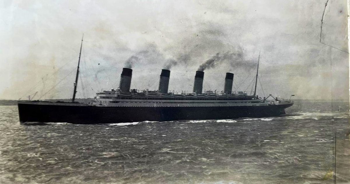 Genuine photo taken of the RMS Olympic in Southampton (1934) found in a shoebox - Titanic’s sister ship 🚢🚢🚢 
#rmsolympic #Titanic #history #