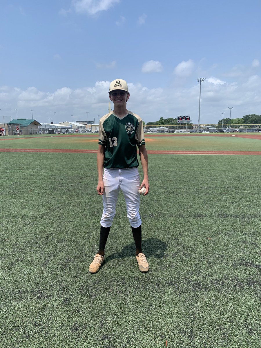 FiveToolYouth's tweet photo. ￼F: Houston Athletics vs. USA Prime
PoG: Jude Martin https://t.co/9PdTQEic2c