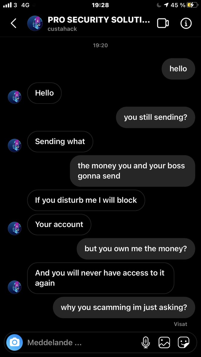 nam15161's tweet photo. @snapchatsupport 
this guy is a scammer so if you guys have problem with your acc or anything dont go to him https://t.co/bKGmTPoAGD