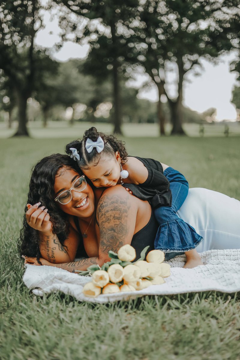 ThatSetter's tweet image. Happy Mother's Day from mine to yours. 👩‍👧‍👦🤍