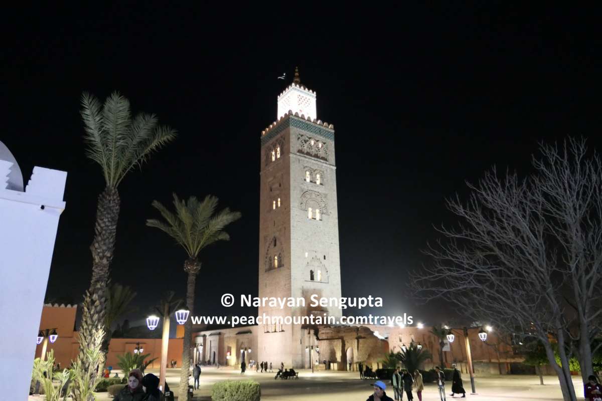 4/ Marrakesh is 950 years old, Morocco’s fourth largest city and has just under a million people. Morocco, Moor, Moorish, Morris, Maurice, Mauritania all derive from this city’s name. Its landmark is the towering 253’ Koutoubyya Mosque minaret built circa 1158-1199 AD.  #traveller