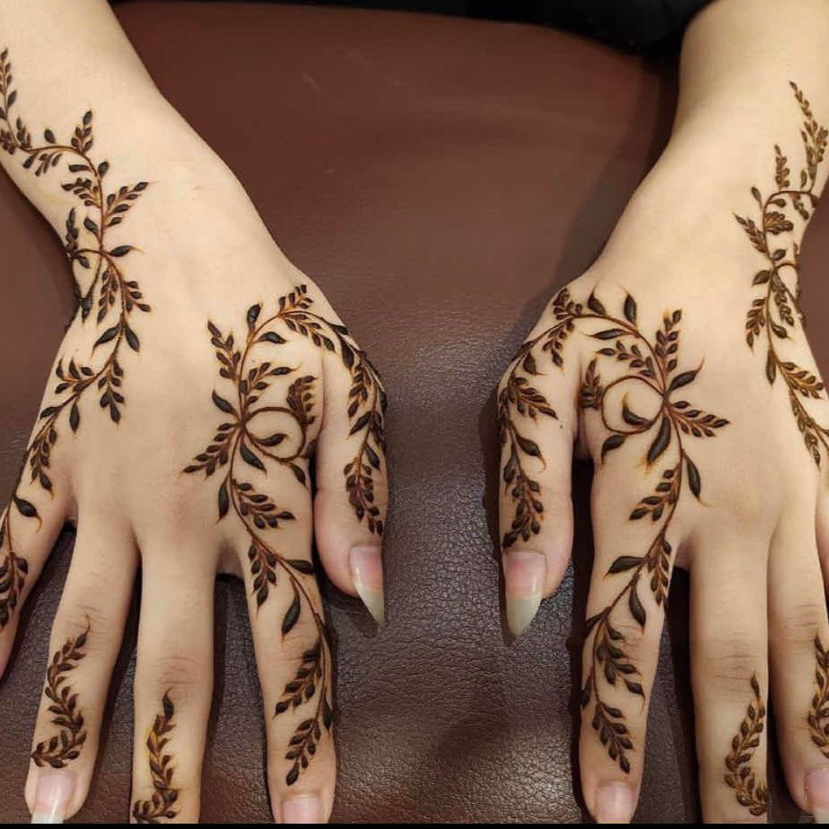 احجزي موعدك للحنة هذا العيد في صالون @salon900bycocoona او اطلبي خدمة المنزل !
للمزيد من المعلومات زوري موقعنا ، الرابط بالبايو.
#حنة #صالون #جمال #عيد #رمضان #بنات #دبي #الامارات #عروض