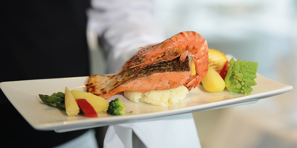 Emerald_Cruises's tweet photo. From the Moselle to the Mekong, part of the complete #EmeraldEXPERIENCE is thoughtfully prepared dishes with locally-sourced ingredients โ all faithfully representing the regions we explore: https://t.co/L98CzYLFVa
#foodie #globetrotter #rivercruise #smallship #cruiselife https://t.co/Mr8FCGxEGx