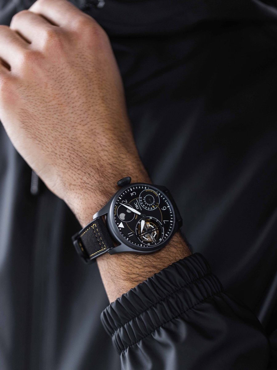 cotedesmontres's tweet photo. #IWC #BigPilot’s #Watch #ConstantForce #Tourbillon Edition “#IWCRacing” inspired by the world of racing… The timepiece features IWC’s patented constant-force mechanism, which transmits even impulses of force to the escapement, ensuring a highly exact rate
https://t.co/vAabiAW8PG https://t.co/l6KLWOMiXG