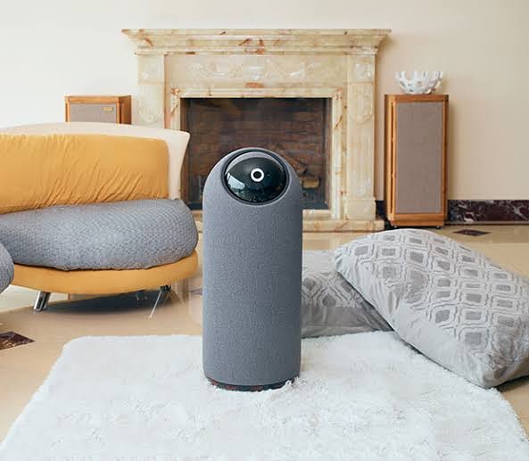 Planetadosrobos's tweet image. O robô que vamos ver hoje é o BIG-I que foi desenvolvendo pela a empresa NXRobo o robô é se uso doméstico capaz de seguir os membros da família pela casa, auxiliando as pessoas em diversos ambientes e situações.
#robotcs 
➖
instagram.com/p/COL3ReCrKy1/…