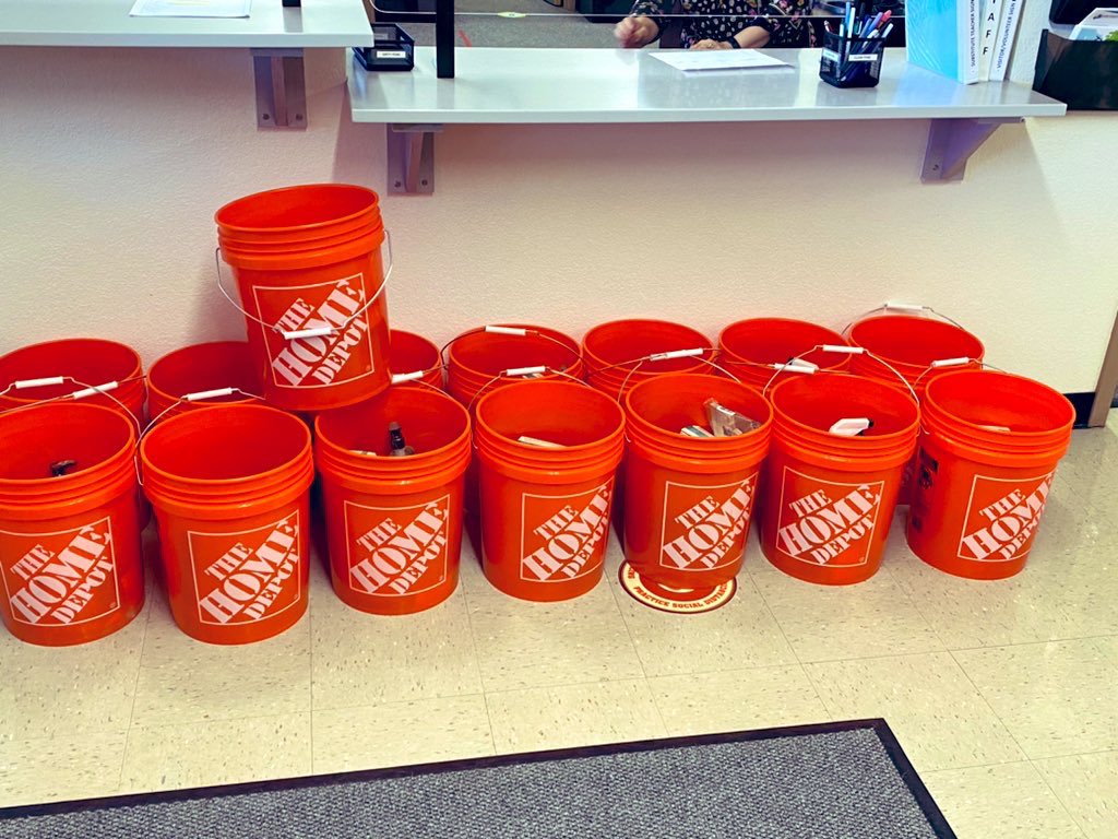 Christopher McClelland (@cgm_0470) on Twitter photo 8582 Team Depot proudly partnering with <a href="/CTALiberty/">Chandler Traditional Academy- Liberty</a> on their annual Field Day games! PVC for yard games and 15 Care packages donated for sanitizing game stations. Vital that we bless the front line workers! <a href="/D66Celest/">Sheldon Celestine 🇹🇹🇺🇸</a> <a href="/BrentBareTHD/">Brent Bare</a> <a href="/BainesMarcy/">Marcy Lapoint Baines</a> <a href="/FaryalAhmed20/">Faryal Ahmed</a> <a href="/GPsharkz/">george page</a> 8582 Team Depot proudly partnering with <a href="/CTALiberty/">Chandler Traditional Academy- Liberty</a> on their annual Field Day games! PVC for yard games and 15 Care packages donated for sanitizing game stations. Vital that we bless the front line workers! <a href="/D66Celest/">Sheldon Celestine 🇹🇹🇺🇸</a> <a href="/BrentBareTHD/">Brent Bare</a> <a href="/BainesMarcy/">Marcy Lapoint Baines</a> <a href="/FaryalAhmed20/">Faryal Ahmed</a> <a href="/GPsharkz/">george page</a>