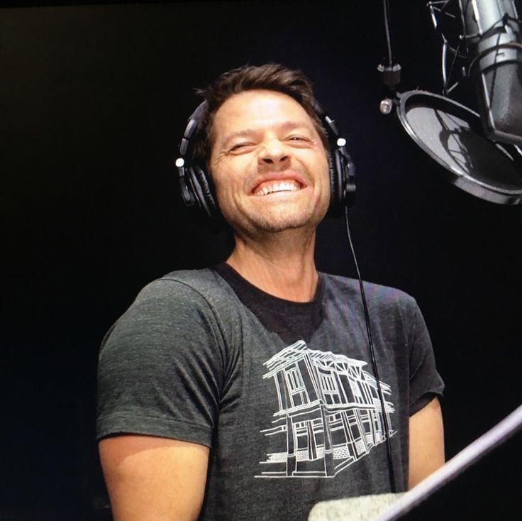  thread of misha collins laughing 