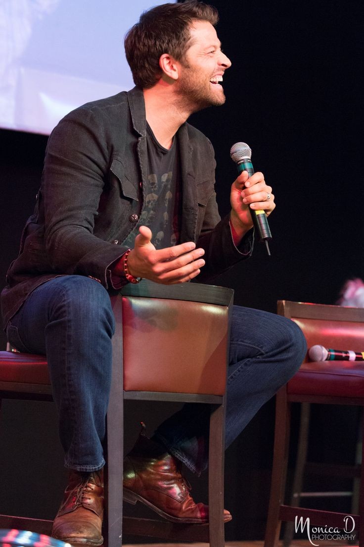  thread of misha collins laughing 