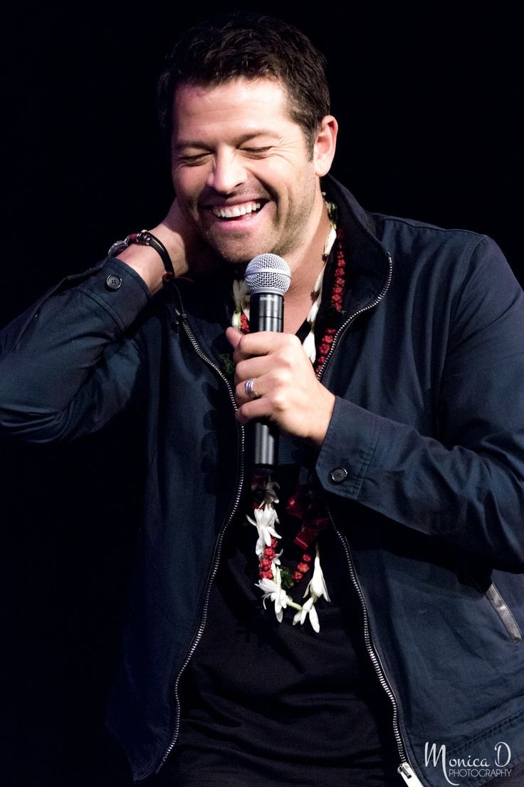  thread of misha collins laughing 