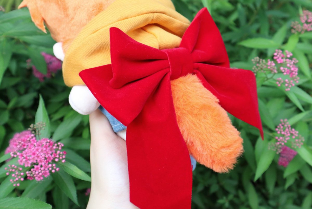 Winnie the Pooh Hair Bow 