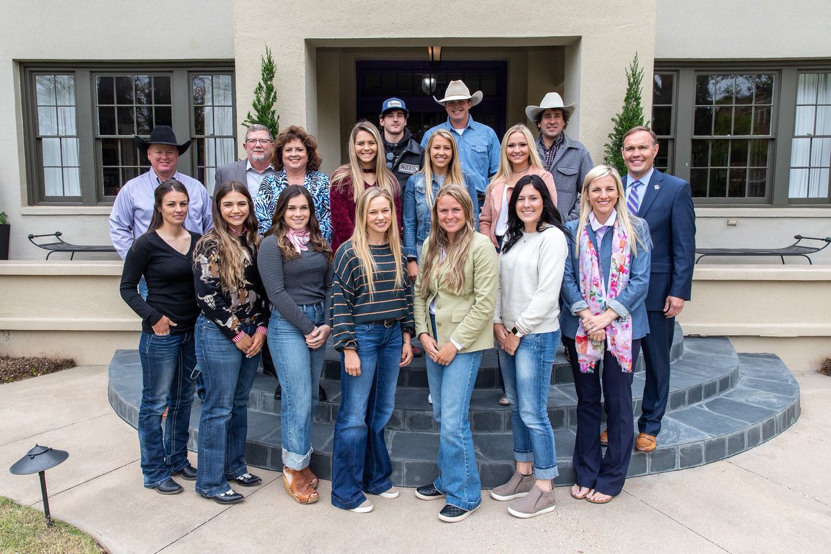 Tarleton Rodeo (@tsurodeoteam) on Twitter photo Thank you <a href="/TarletonPrez/">Dr. James Hurley</a> & Mrs. Hurley for having us over an celebrating our seniors!! Best of luck on your next journey, seniors!! Thank you <a href="/TarletonPrez/">Dr. James Hurley</a> & Mrs. Hurley for having us over an celebrating our seniors!! Best of luck on your next journey, seniors!!