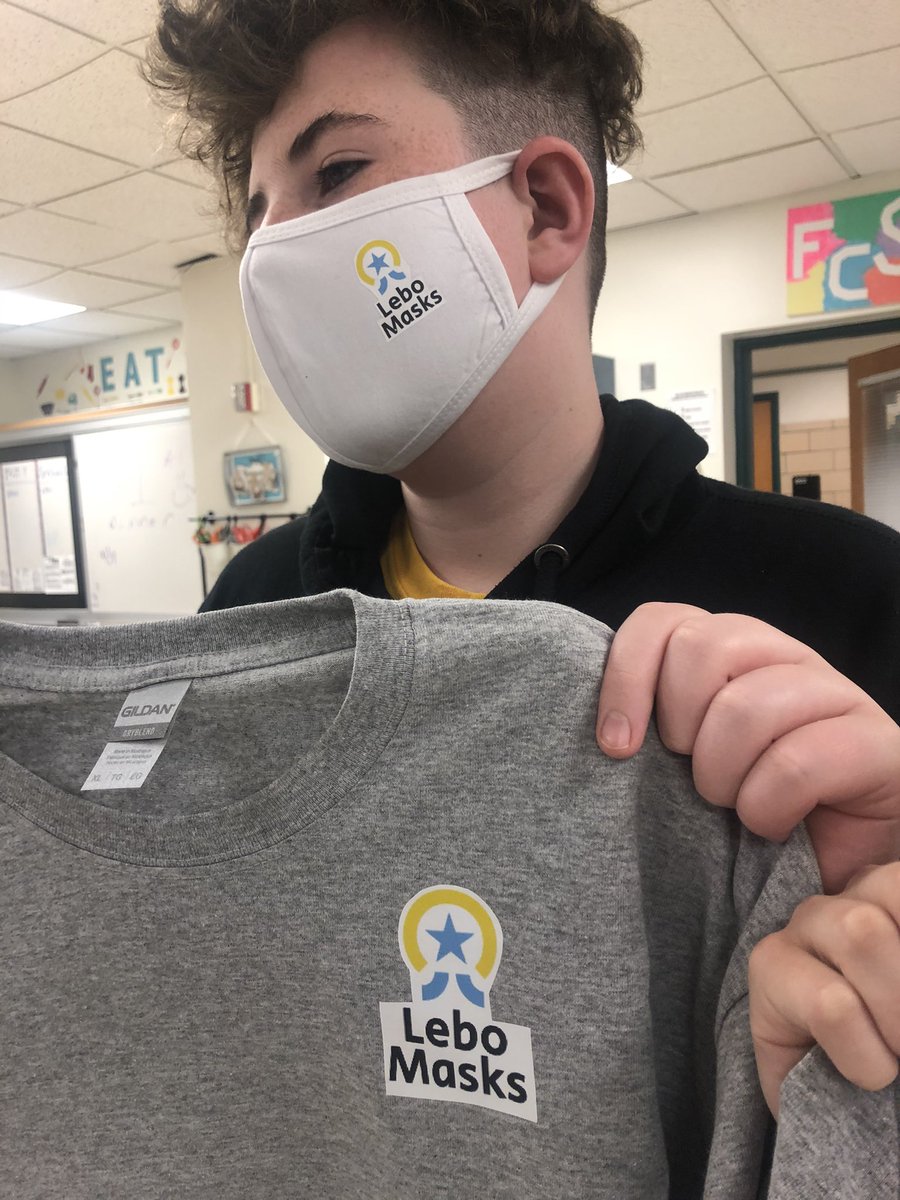 chrissacooks's tweet photo. Mask Up Lebo 😷 My innovative @jmsmtlsd FCS business is encouraging our community to wear masks & buy their personalized mask and t’shirt sets! Buy a mask & get a free COVID sugar cookie #MaskUpLebo https://t.co/qpRqnesZOd