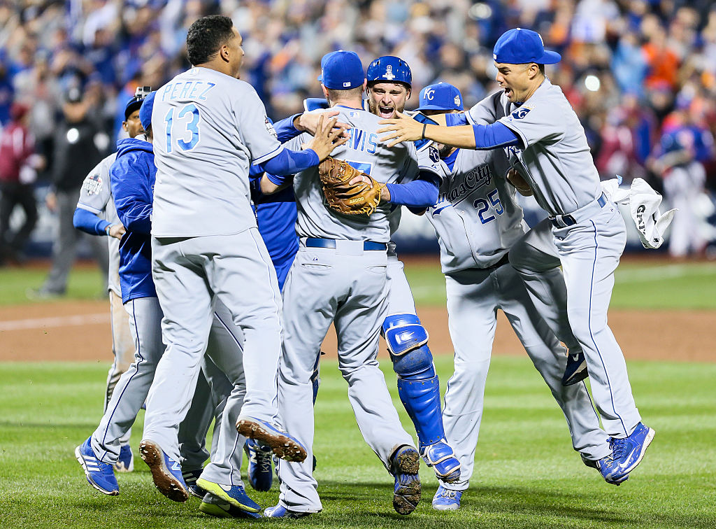 ESPNInsights's tweet image. The @Royals hold sole possession of the best record in @MLB. 

It's the first time done they've held that honor, at least 20 games into a season, since May 24, 2015 when they were 28-15.

They went on to win the World Series that year, snapping their 29-season title drought.