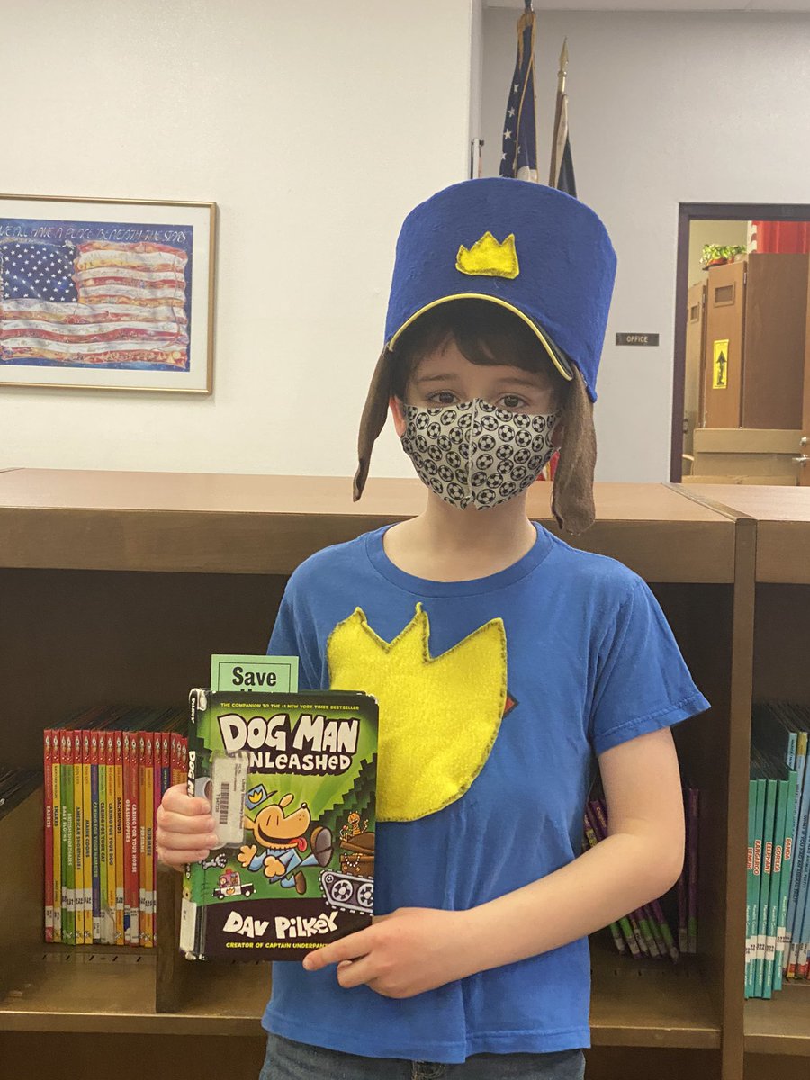 les_dsc's tweet photo. LES Book Character Day! https://t.co/IKjZxGums3