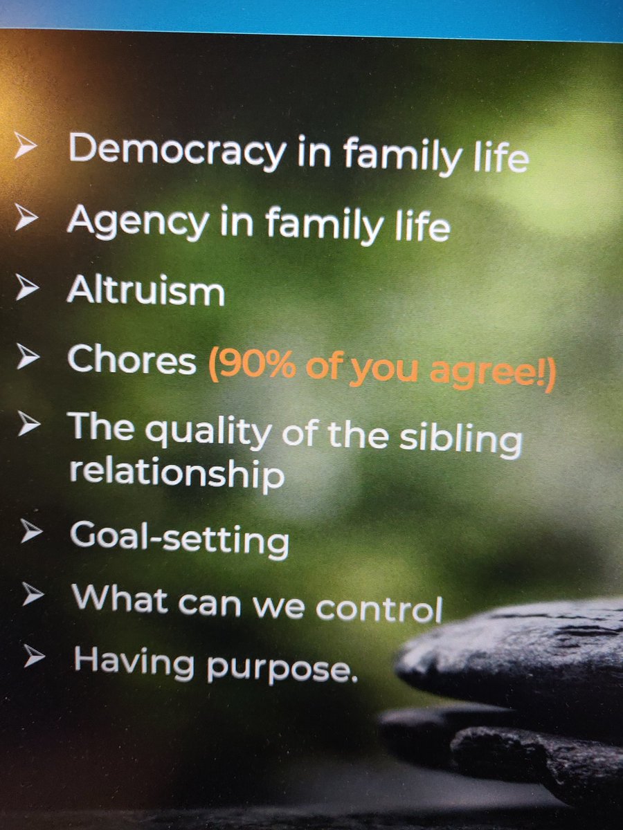ParentPing's tweet photo. Top tips to focus on as a family to boost children's self esteem #PositiveParent https://t.co/IKrhhXElJP