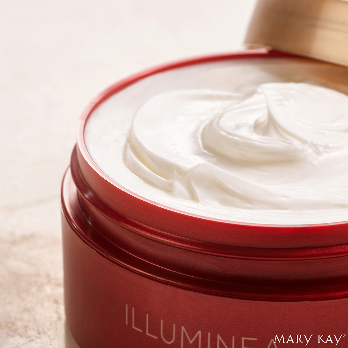 Illuminea mary kay