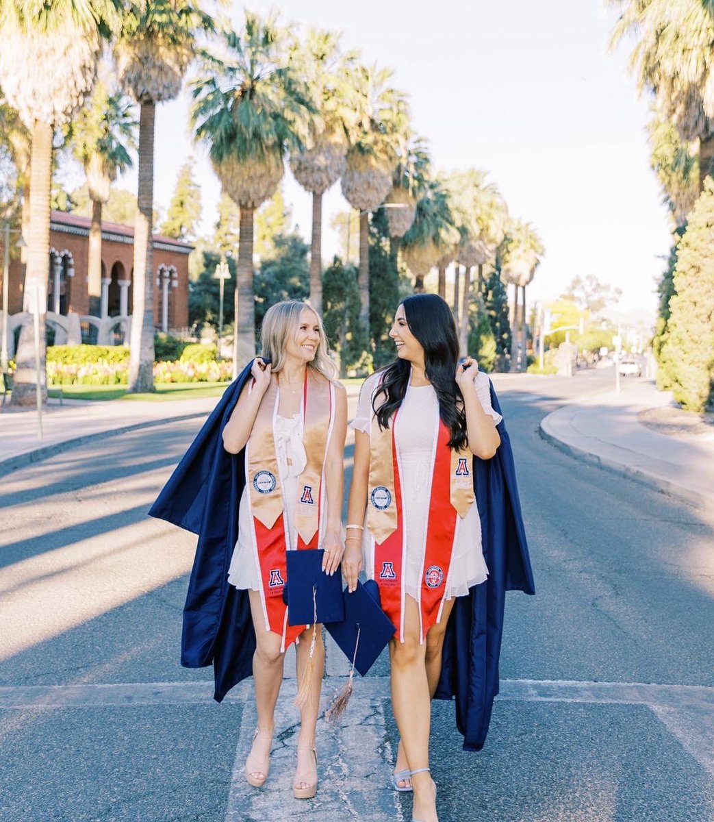 It’s officially Senior Week 2021!!🎓We are beyond proud of all of our amazing seniors and want to take this week to celebrate everything they have contributed to our chapter🤍❣️We will miss every single one of you!! #azadpi #seniorweek2021