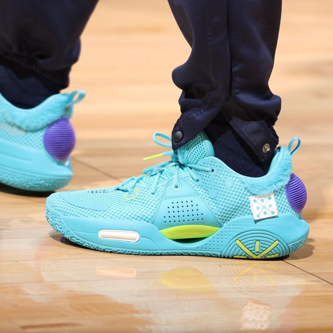 Way Of Wade (@wayofwade) on Twitter photo D’Angelo had himself a game last night with 27 points and 12 assists, while debuting the Toy Story All City 9 👀
📸: <a href="/Timberwolves/">Minnesota Timberwolves</a> D’Angelo had himself a game last night with 27 points and 12 assists, while debuting the Toy Story All City 9 👀
📸: <a href="/Timberwolves/">Minnesota Timberwolves</a>