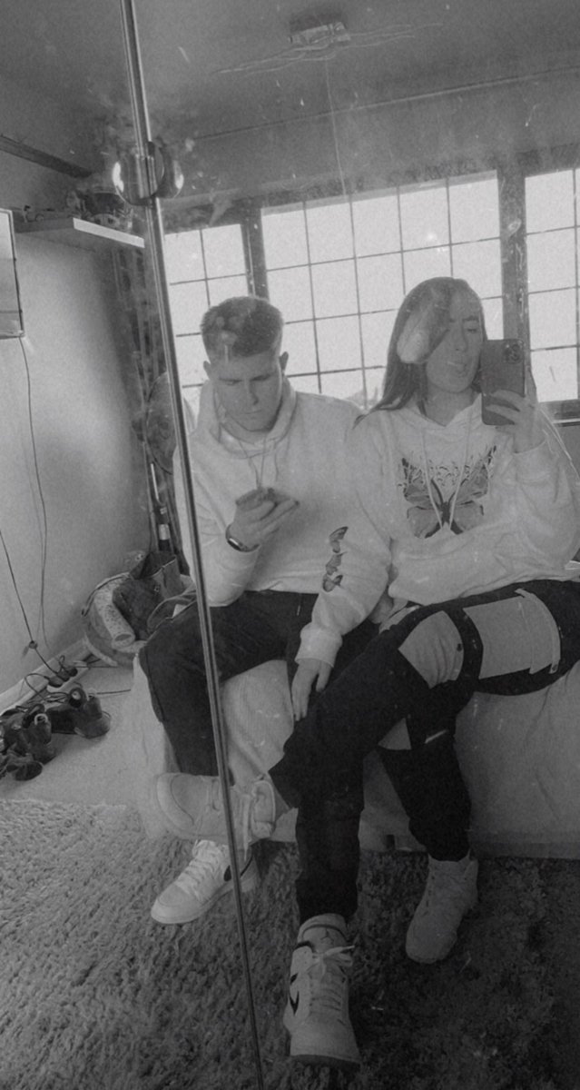 dells98's tweet image. It’s me &amp;amp; you boo 🤍