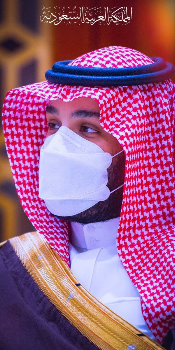 msm_t2's tweet image. هكذا هم العظماء يعملون ويظهرون بكل ثقه وتفاني لمناقشة عملهم ... 

بإذن الله الليله هذه ستكون ليلة فرح للمواطن 
وليلةً سوداء لمن ساد السواد بقلبه تجاه الوطن  ... 

نشكر الله على وجود قيادة تعمل لتحقيق رؤية طموحه لبلد أعظم.

#لقاء_ولي_العهد 
 #ولي_العهد_في_ليوان_المديفر