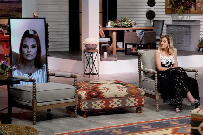 E0AXIUGX0AMa5FZ?format=jpg&name=small