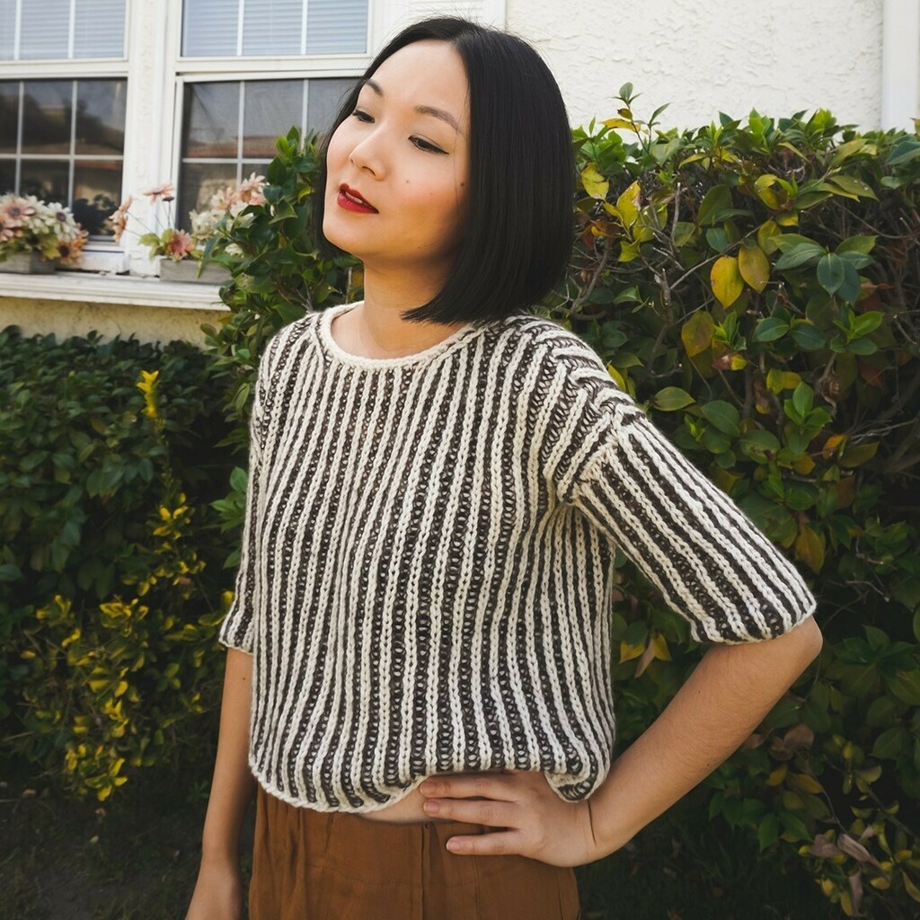 Today on our blog, our Brand Ambassador Aimee Sher <a href="/AimeeSherMakes/">Aimee</a> shows off her absolutely breathtaking Earth and Air by <a href="/JamesNWatts/">J</a>. For this project, Aimee combined sustainably soft @woolfolk_yarn Far with airy Oh Dang! mohair from @thefarmersdaughte… instagr.am/p/COLllgqnpii/