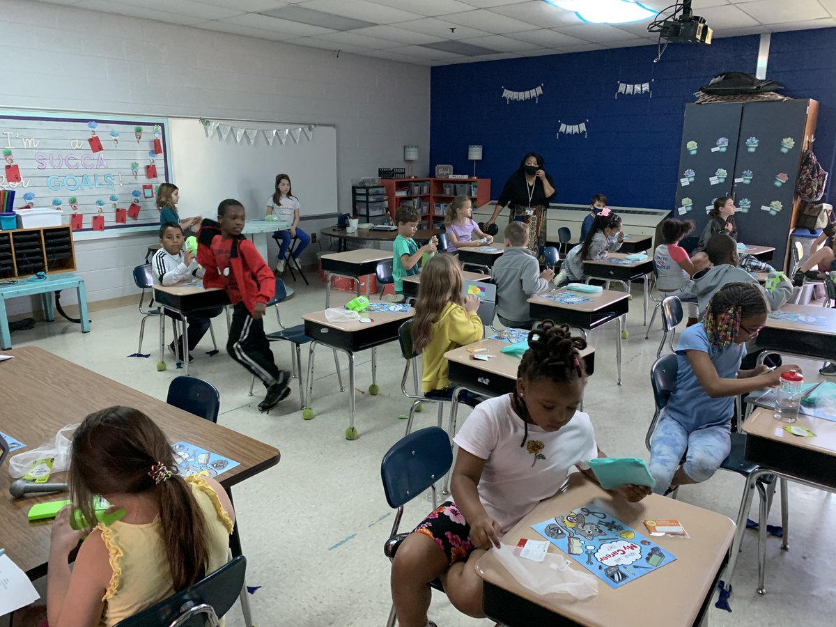 WalkerUtjenny's tweet photo. Students received prizes for participating in our virtual career fair. Thanks to a fellow retired teacher for donating these fun career play sets!  https://t.co/K5ORKT9azY  @howellprincipal #buzzworthy @MCPSCTE @RHESCounselor https://t.co/63kx9Ym75t