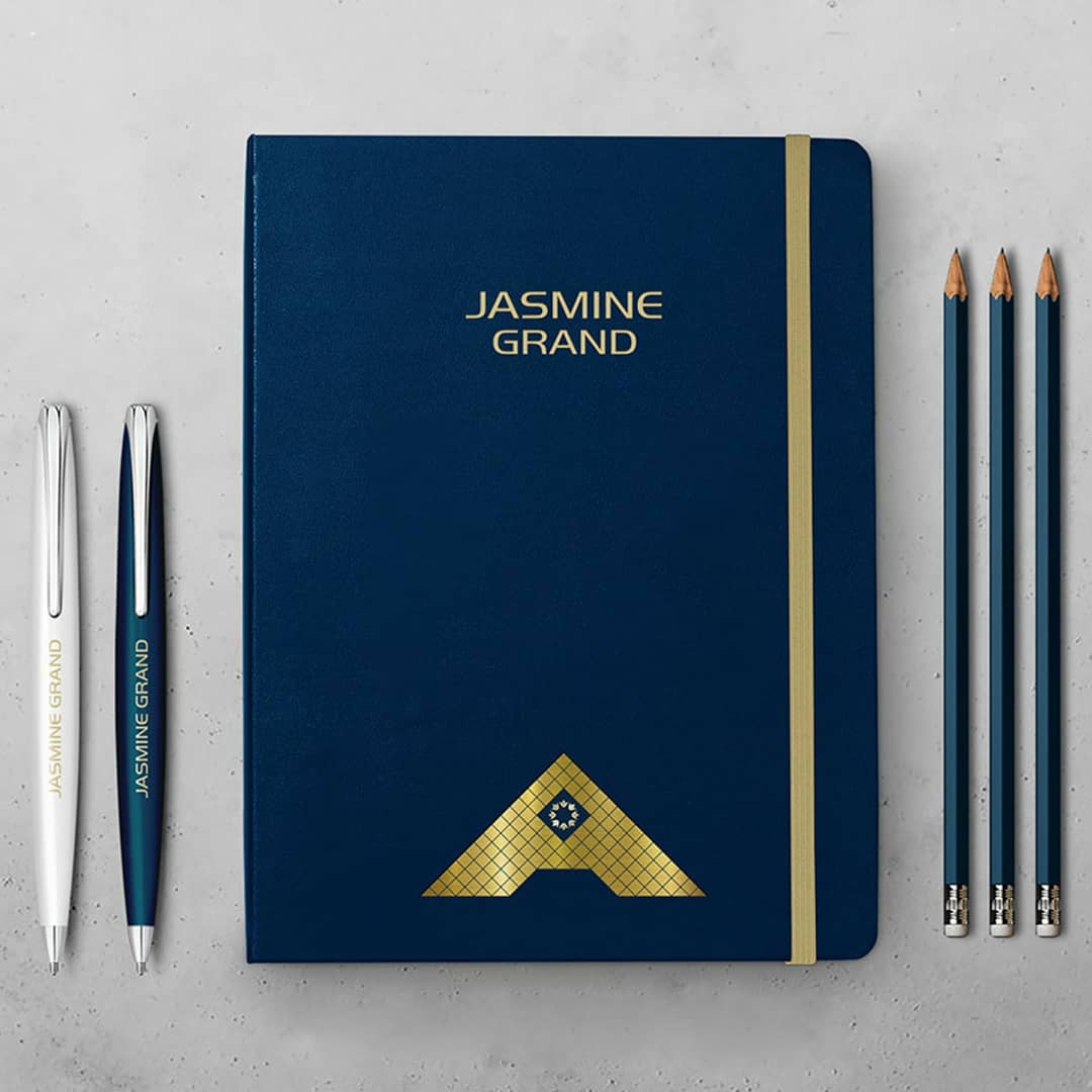 Mapleweb1's tweet image. &quot;Branding is the art of becoming knowable, likable and trustable.&quot;

John Jantsch

#branddesign #LogoDesign #GraphicDesign #websitedesign