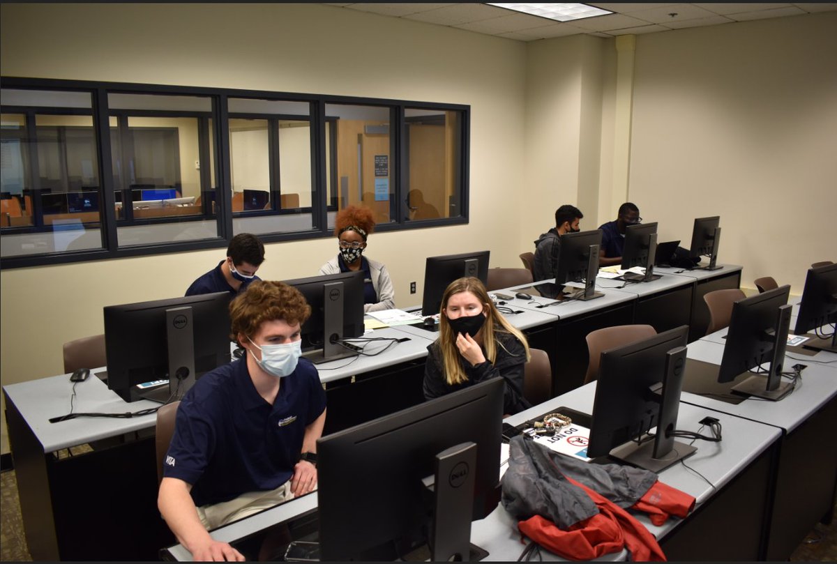 We’ve made it to the last week of classes and now it’s time to put in that last bit of work and get those final projects and assignments done before finals week! Finish strong! You got this! #weareparker #getatthoseacademics #crunchtime