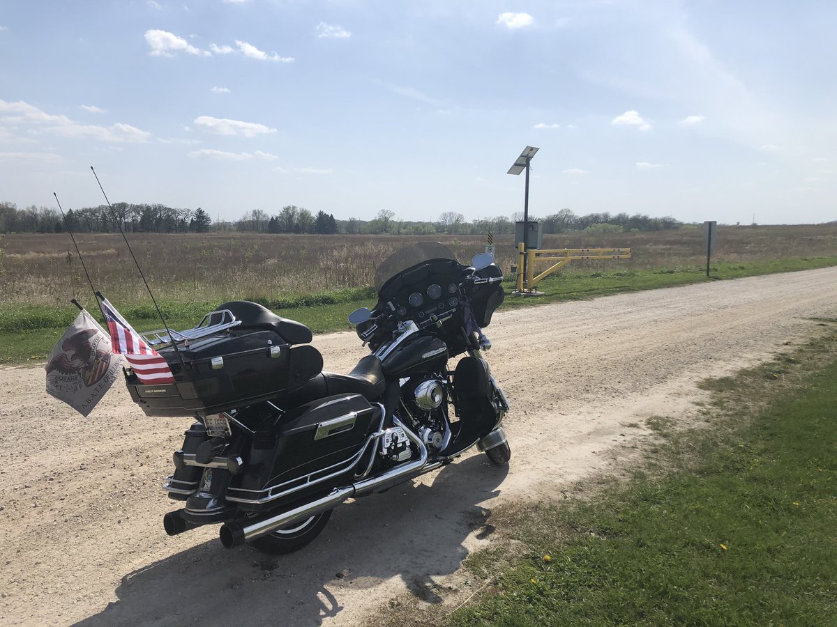 c_hansen84's tweet image. Imagine, if you will, a place to go in Kane County to ride your off-road motorcycle or ATV..... Thanks to working with Kane County officials like @ElectPierog and @KiousW, I hope I’m looking at it. #OffRoadRiding #DuKaneABATE🏍