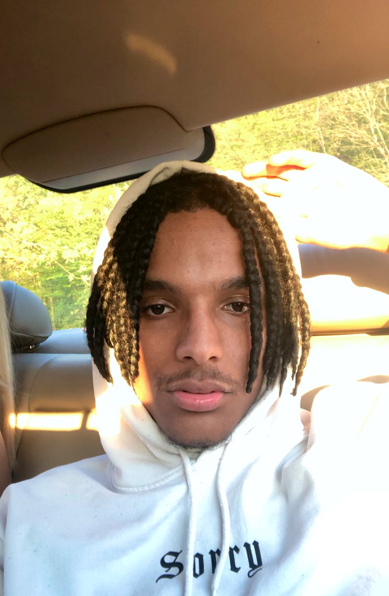 yunxboy's tweet photo. 💮🤍🐻‍❄️ https://t.co/yAKJm5DcQ3