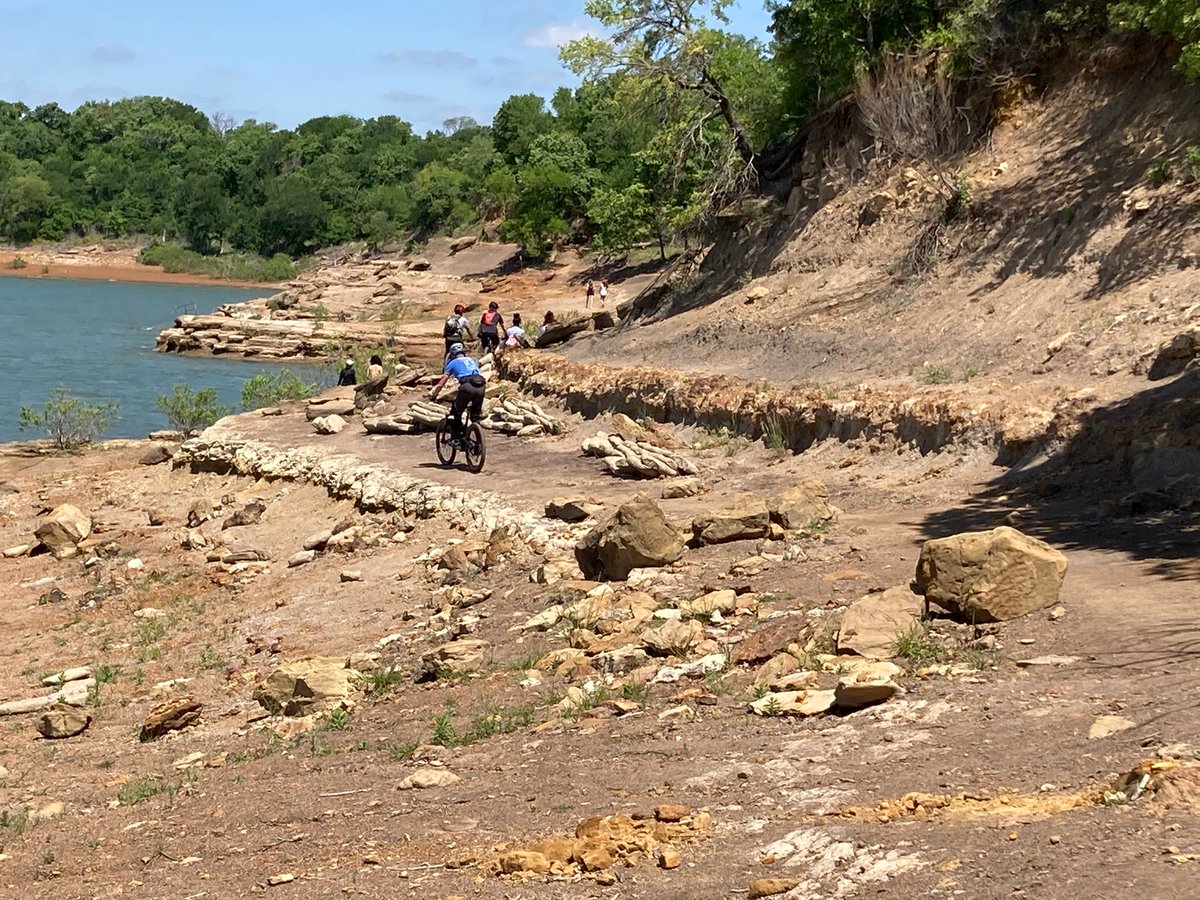 North Shore Trail in #GrapevineTX
lake-grapevine.com/north-shore-tr…
