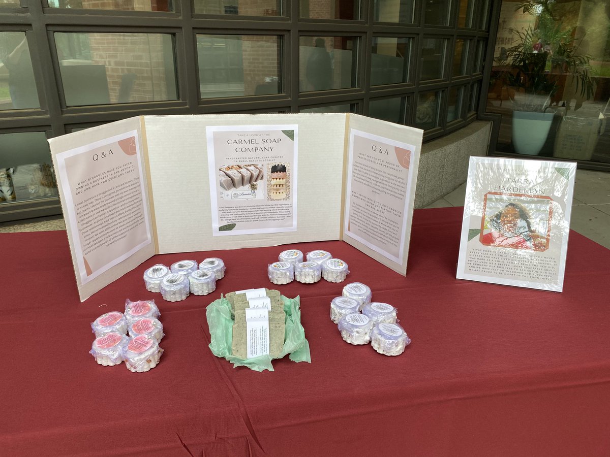 DGTam86's tweet image. Y’all I HAVE TO brag on our amazing @Trinity_U students. Today, @TrinityWAGS and @trinityutdc collaborated for Trinity Diversity Connection’s Diversity Week to put on a Women Owned Business Festival featuring San Antonio based primarily BIPOC women-owned businesses.